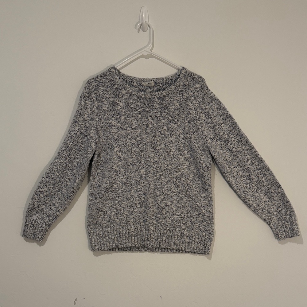 LL Bean Cotton sweater colors white with navy blue size M
